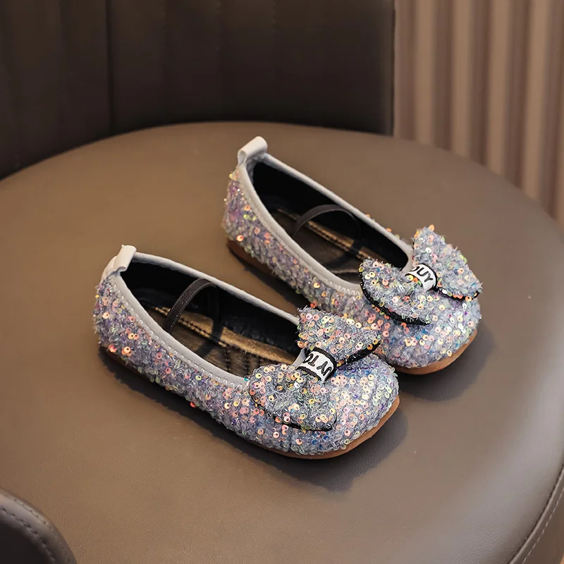 Neonate principessa fiocco di paillettes carino e confortevole danza per bambini bambini studenti di moda cartone animato sandali Casual scarpe basse