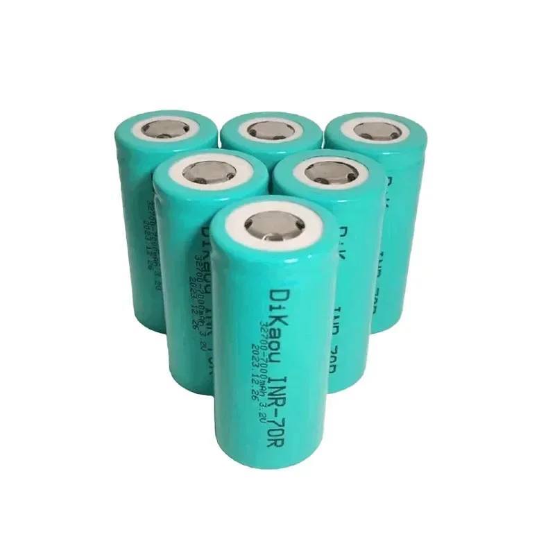 New  3.2V 32700 Lithium Iron Phosphate Rechargeable Battery 7000mAh Large Capacity Suitable for LED Lights and Home Appliances