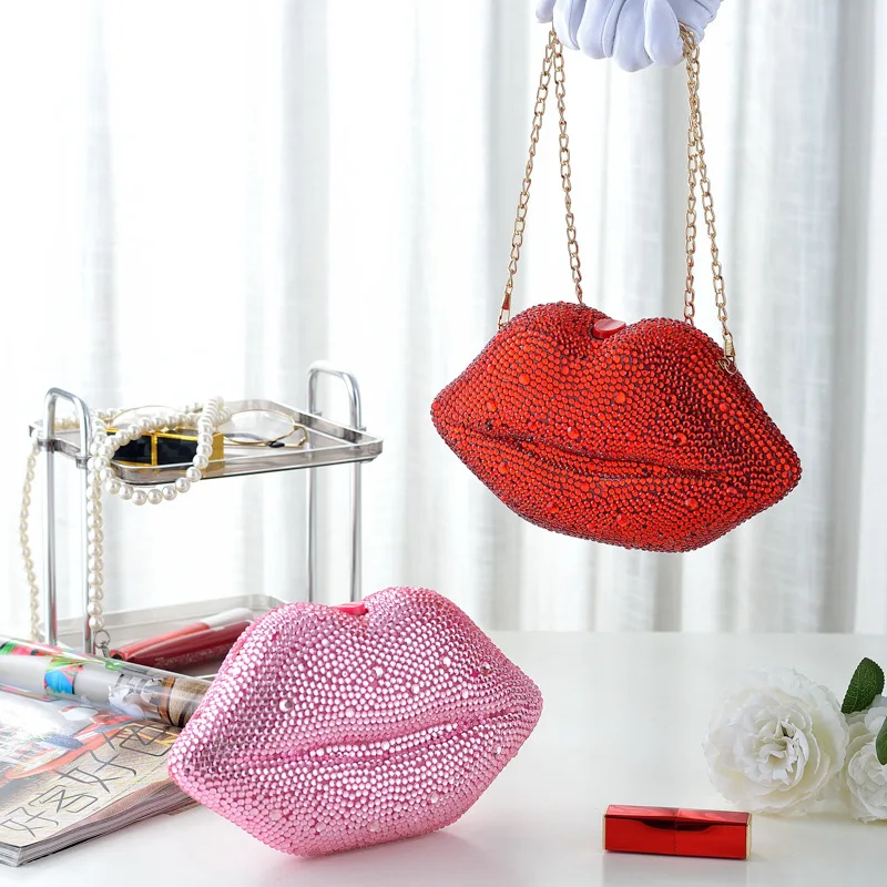 Luxury Diamond Red Lip Purses Handbags Clutch Purse Sparkling Rhinestone Women Evening Bag Crossbody Wedding Party Purses