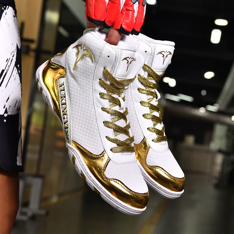 

2025 New Luxury Competition Sport Boxing Fighting Boots Top Quality Gym Training Shoe Comfortable Mid-Top Boxing Fighting Boot