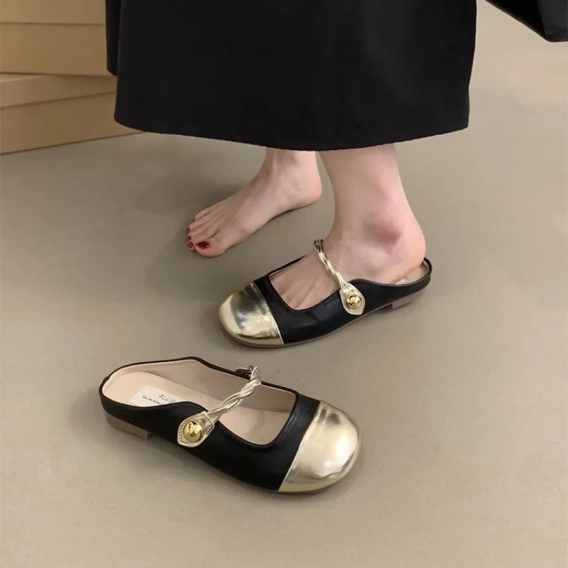 

New Style Brand Women's Slippers Flat Bottom Round Head Metal Decorative Baotou Sandals Casual Fashion Comfort Non-slip Slippers