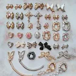 10 adet/grup Hollow aşk kalp pembe Sailor Moon Nail Art parçaları zirkon kristal manikür çivi Supplies rios malzemeleri süslemeleri Charms