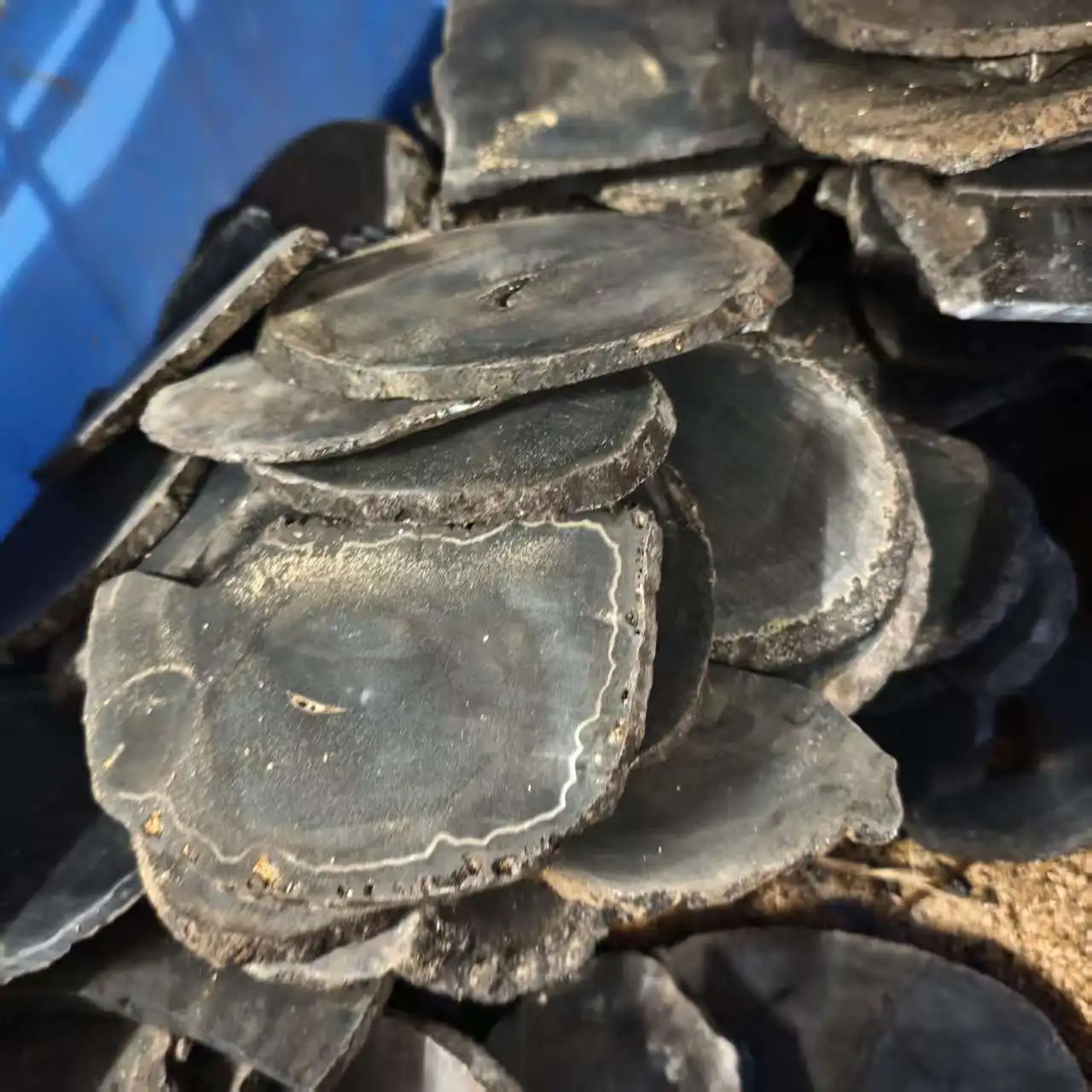 1kg-lot-natural-black-onyx-red-white-agate-raw-material-for-gemstones-making