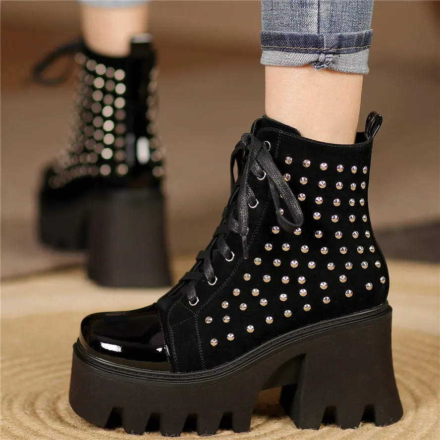 

Military Motorcycle Punk Women's Genuine Leather Round Toe Platform Ankle Boots Spike Studded Creepers High Heels Lace Up Winter