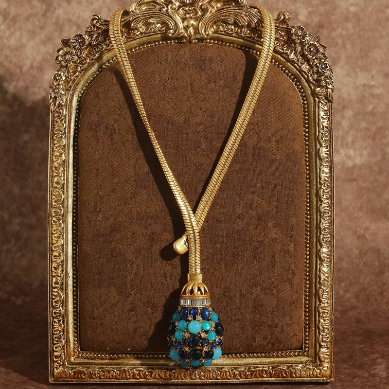 

Vintage Retro Gold Color Pendant Necklace Snake Chain Natural Blue Glazed Transparent Rhinestone Y-Shaped Perfume Bottle Item