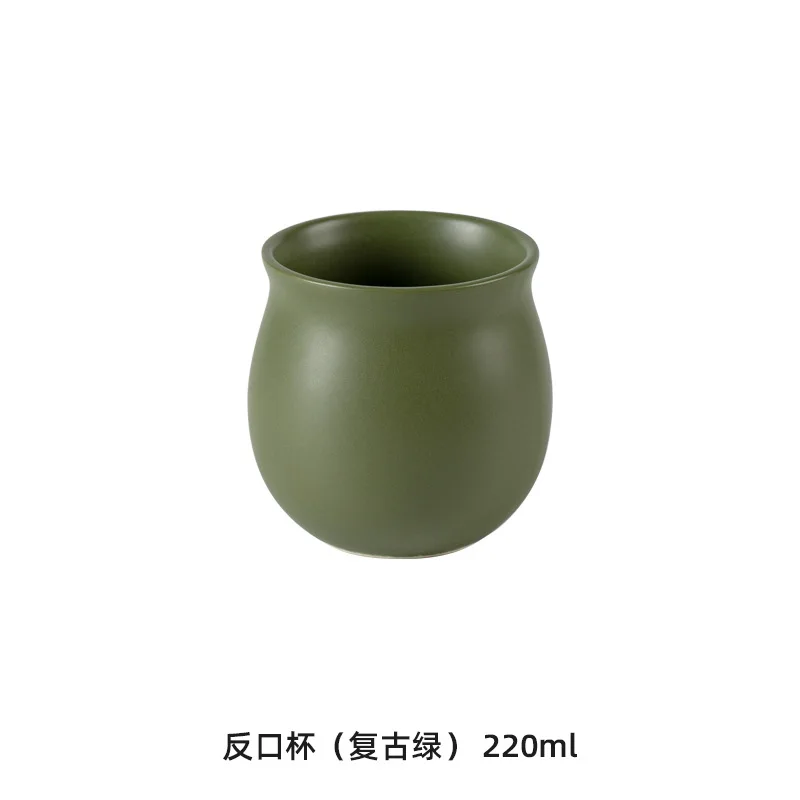 밝은 녹색