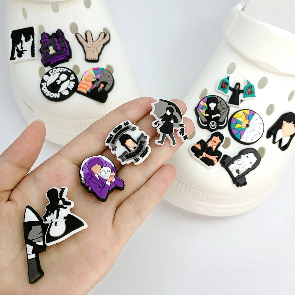 16Pcs Horror Movie Shoe Charms, Black Shoe Decoration Charms, Accessories For Shoes, Bracelet, Wristband, Party, Holiday