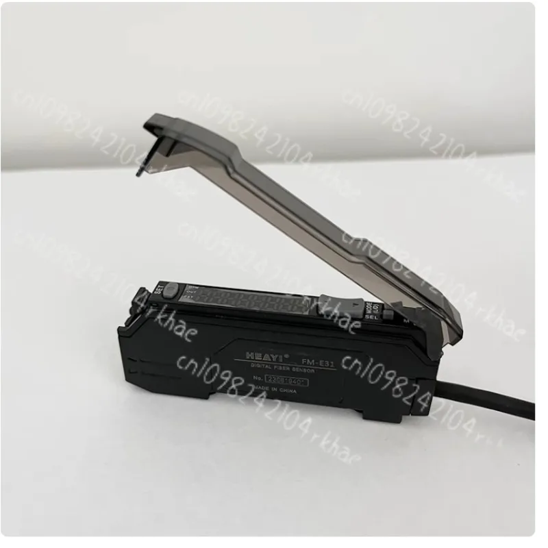 

High precision dual digital fiber amplifier sensor