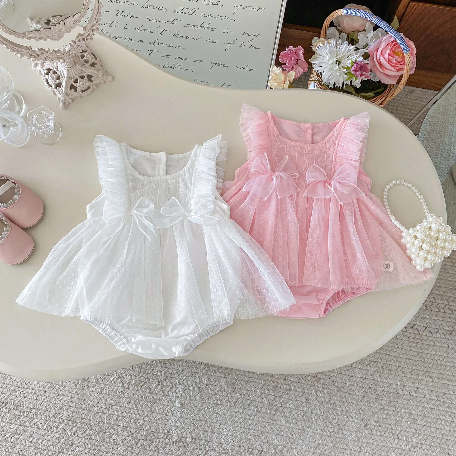 

2026 Summer New Baby Girl Cute Sleeveless Bow Mesh Bodysuit Dress Cotton Infant Toddler Girls Sweet Princess Jumpsuit 0-24M