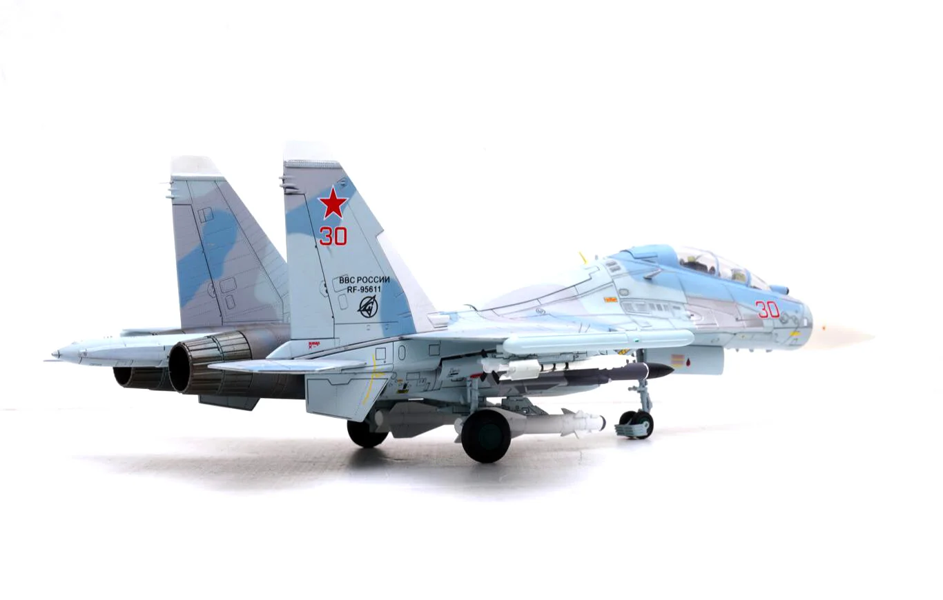 Fine 1/72 PZK Russian Su30 Su-30M2 Fighter Model Red 30#  Alloy finished product collection model