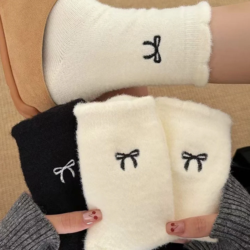 

Simple Lovely Cozy Hairy Mink Velvet Socks Autumn Winter Hosiery Thickened Plush Warm Sleep Home Fluffy White Sweet Bow Socks
