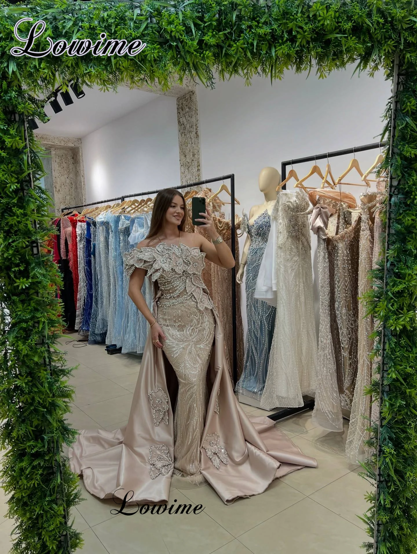 Newest Elegant Evening Dresses With Detachable Train Designer Celebrity Dresses Coutures Gowns robes de soirée Customized
