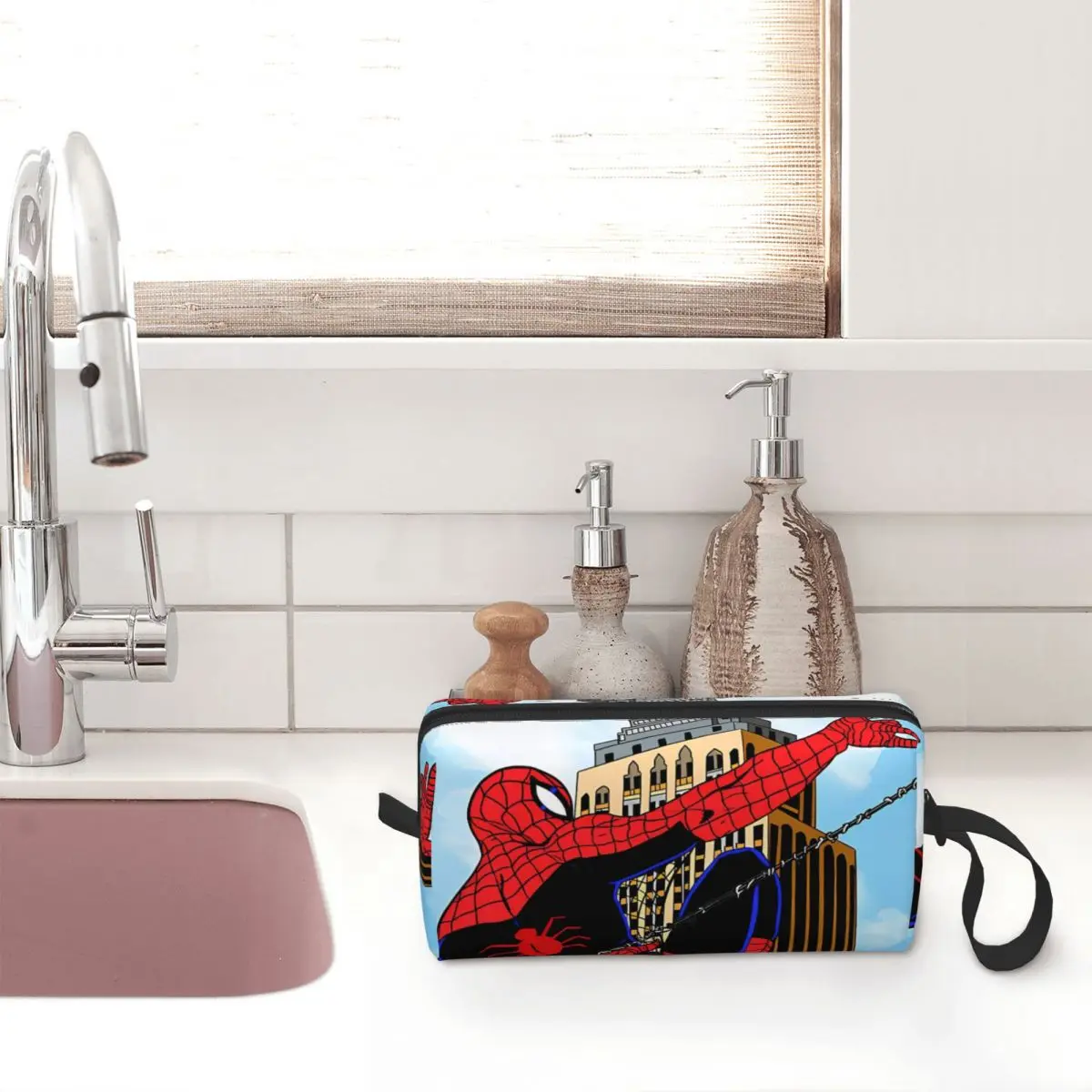 Arachnid Spiderman Spiderverse Superhero Makeup Bag Travel Cosmetic Bag for Men Women 90s Toiletry Bags Dopp Kit