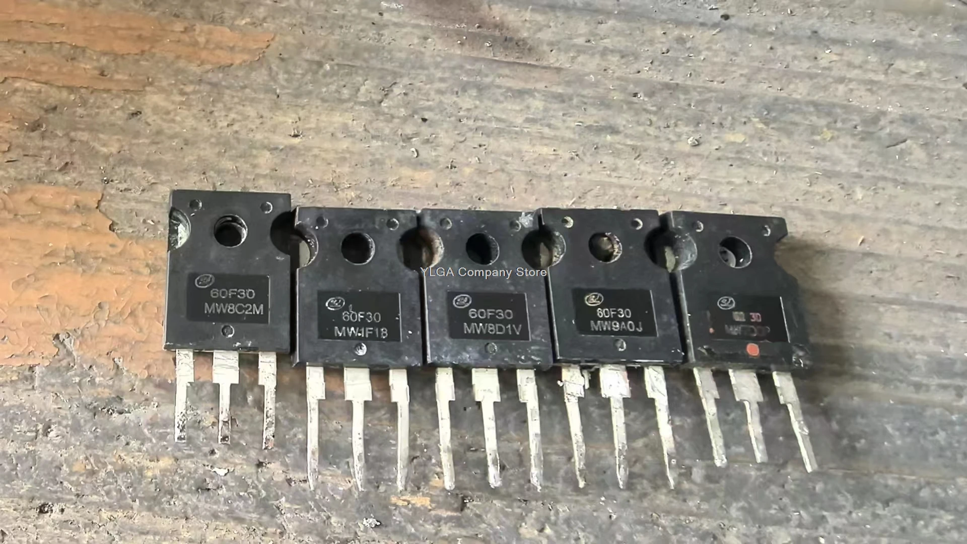 60F30A 60F30 original word welding machine commonly used high-power fast recovery rectifier tube 60A 300V         20PCS