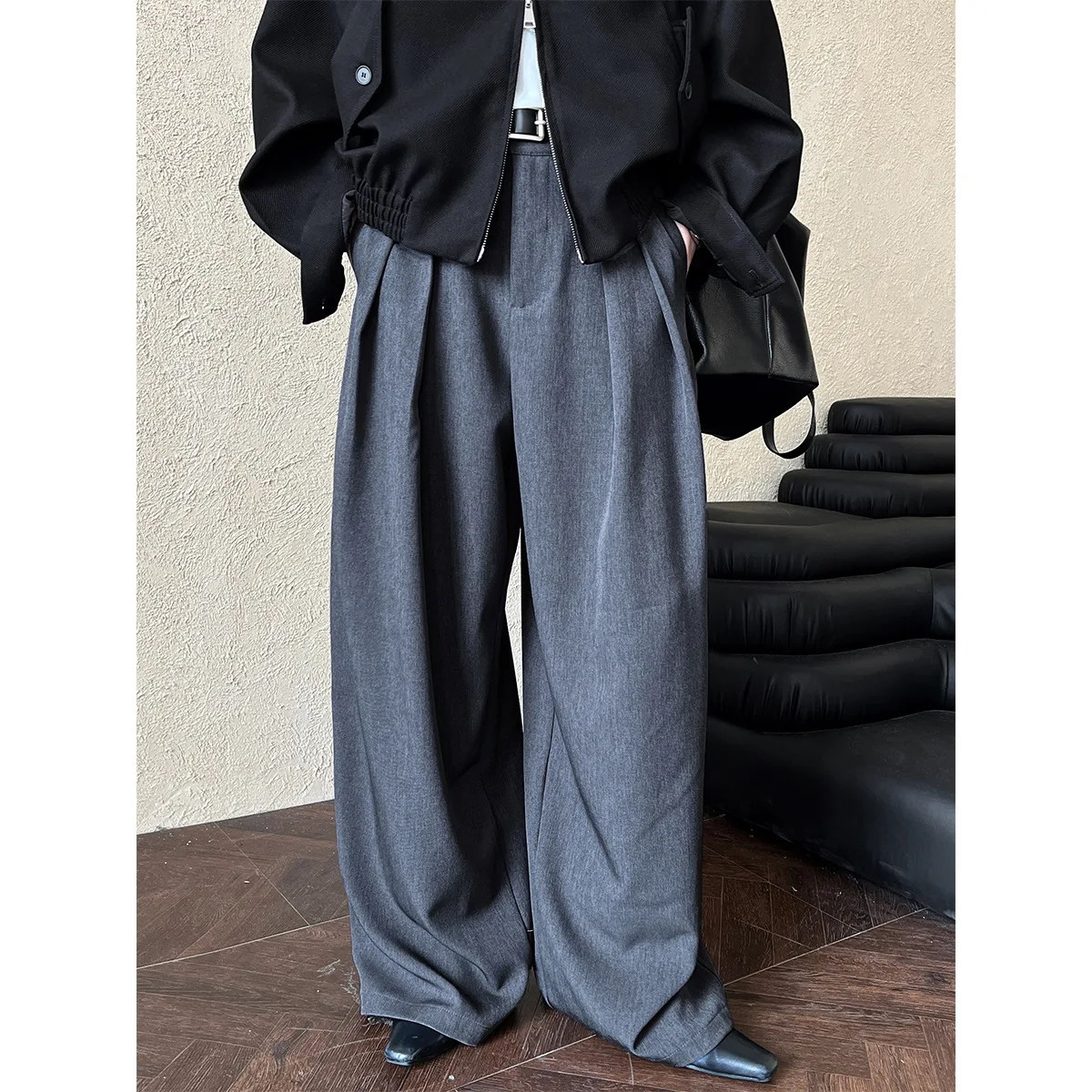 Drapey wide-leg floor-length suit pants for women 2024 autumn new style loose old money style pleated trousers