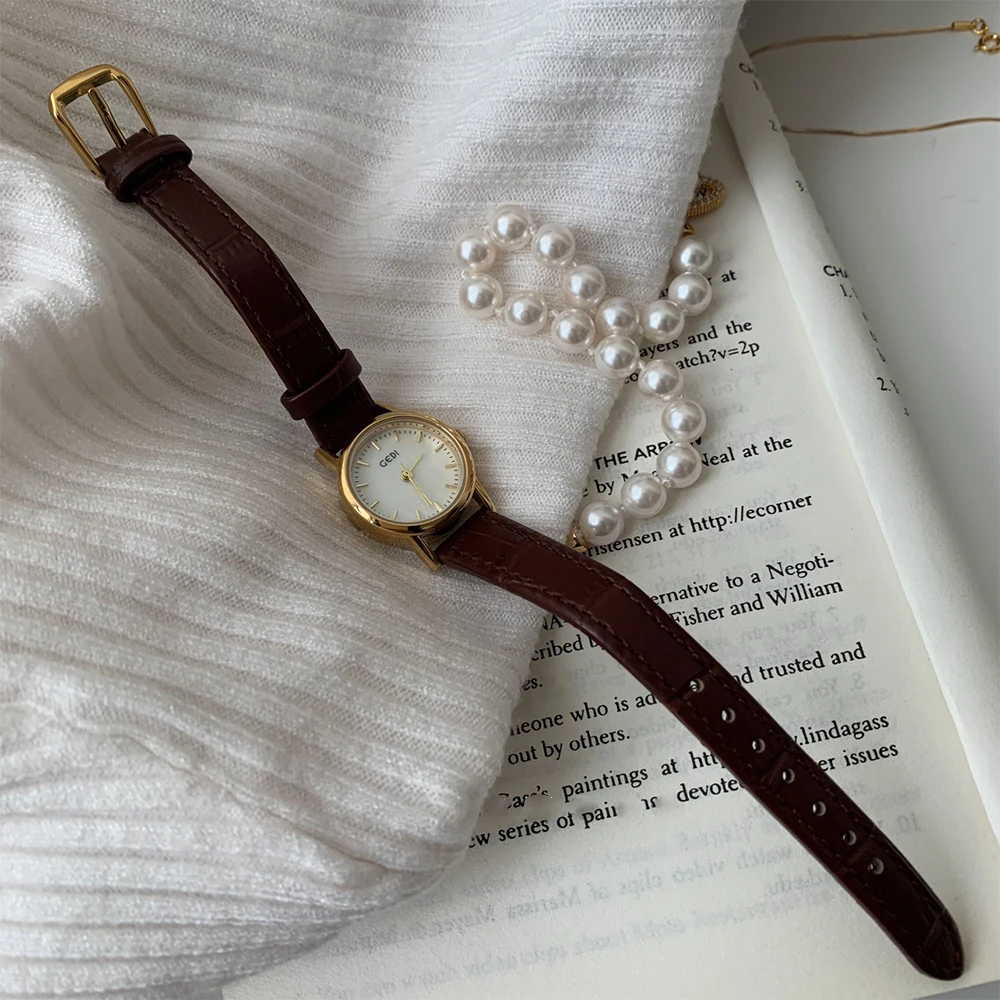 Vintage Temperament  Small round dial quartz belt Watch For women\'s girl  watch strap watch Women\'s accessories