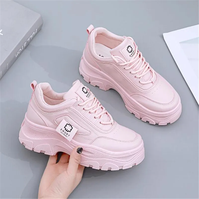 Sneakers grosse da donna scarpe Casual alla moda con lacci color caramella e piattaforma spessa a prova di altezza che aumentano le scarpe Casual