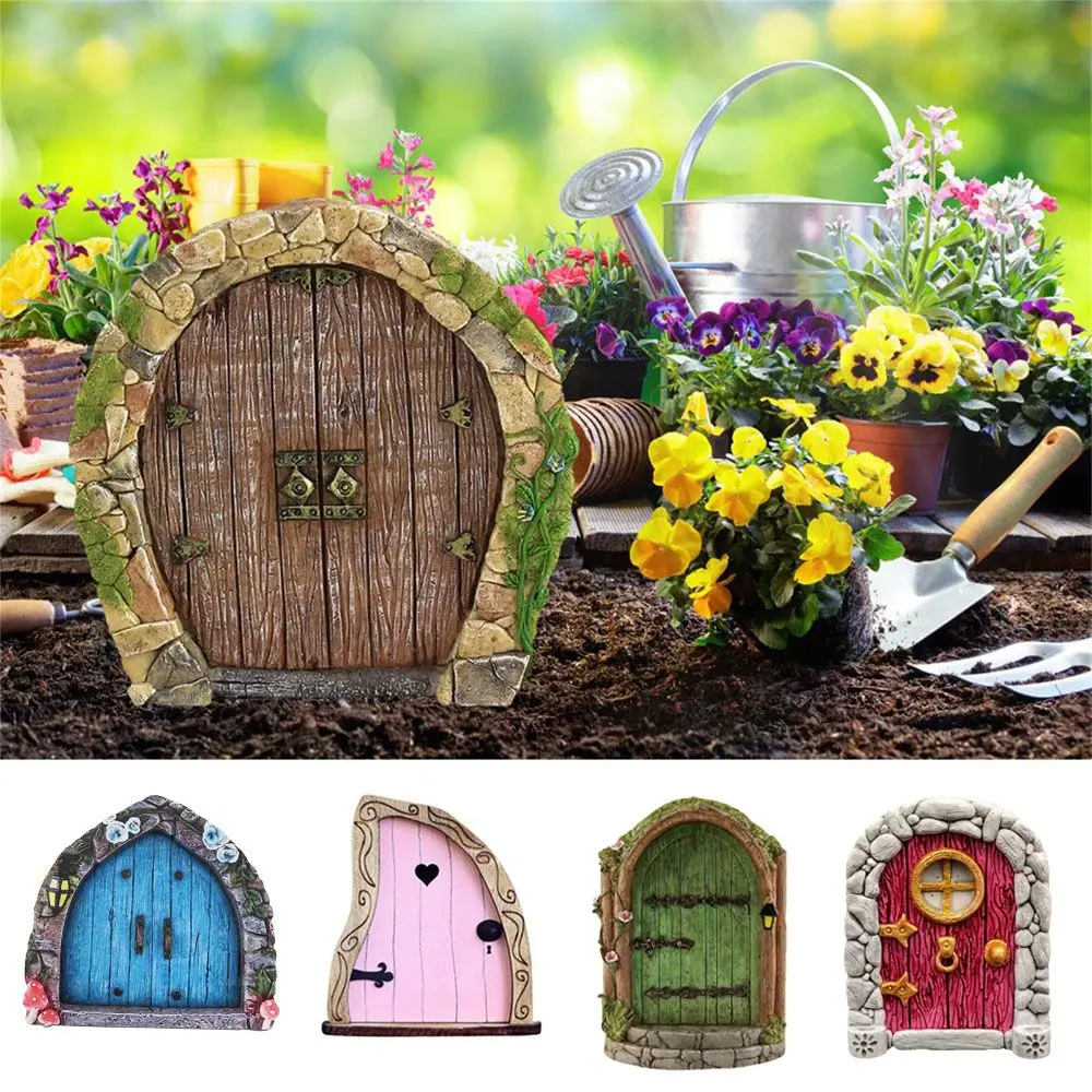 Miniature Size Miniature Fairy Door Outdoor Rated Tree Attachment Yard Art Sculpture Art Sculpture Design Wall Mounted