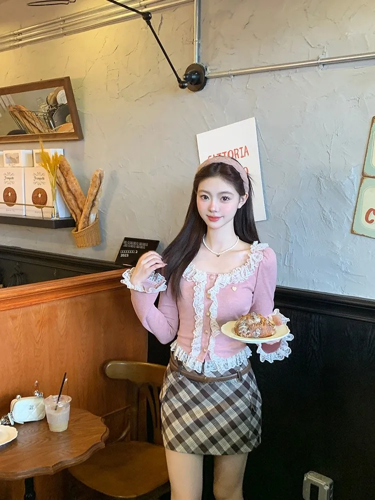 

Легкий кардиган из тонкого кружева, женский топ с квадратным вырезом, мягкая ткань, летняя коллекция, модный, дышащий