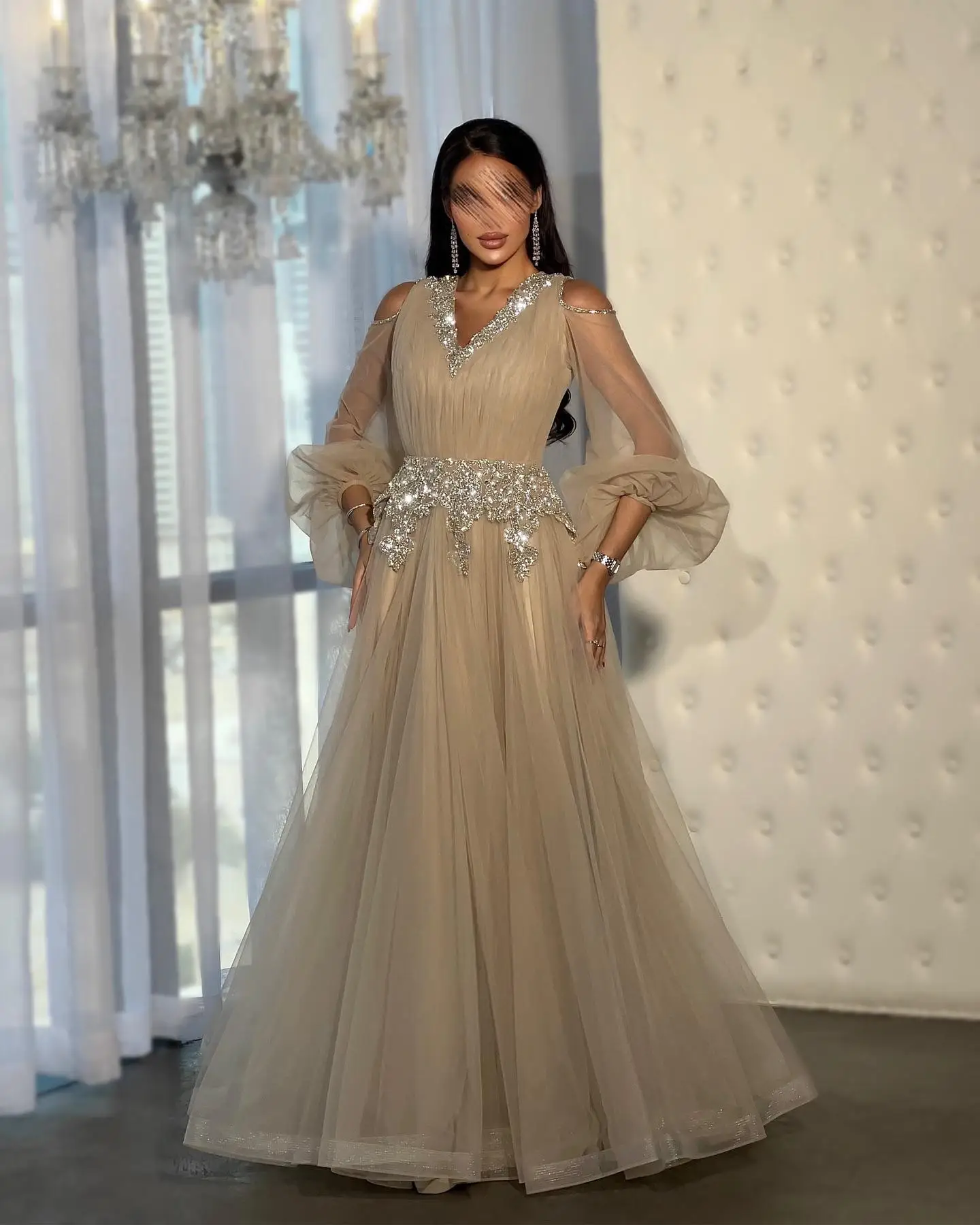 맞춤형 V넥 이브닝 드레스 풀 슬리브 튤 A라인 롱 프롬 가운 글리터 스팽글 비딩 플로어 길이 파티 드레스