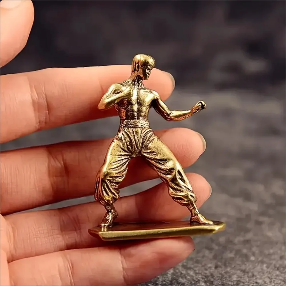 Kung-Fu-Kampfkünstlerstatue aus Messing, multifunktionale Raumdekoration, Filmthemensammlung, Innenszenendekoration für Weihnachten – Detail 7