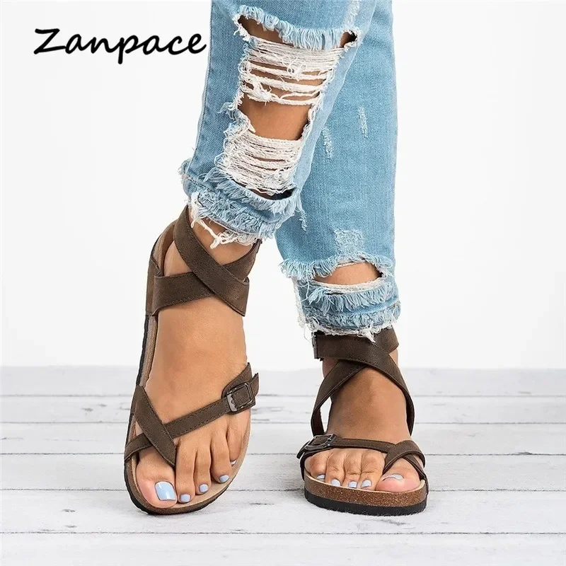 2023 Women Flat Sandals Summer Plus Size 44 Casual Beach Shoes Women Buckle Strap Gladiator Open Toe Flops Women Black Brown