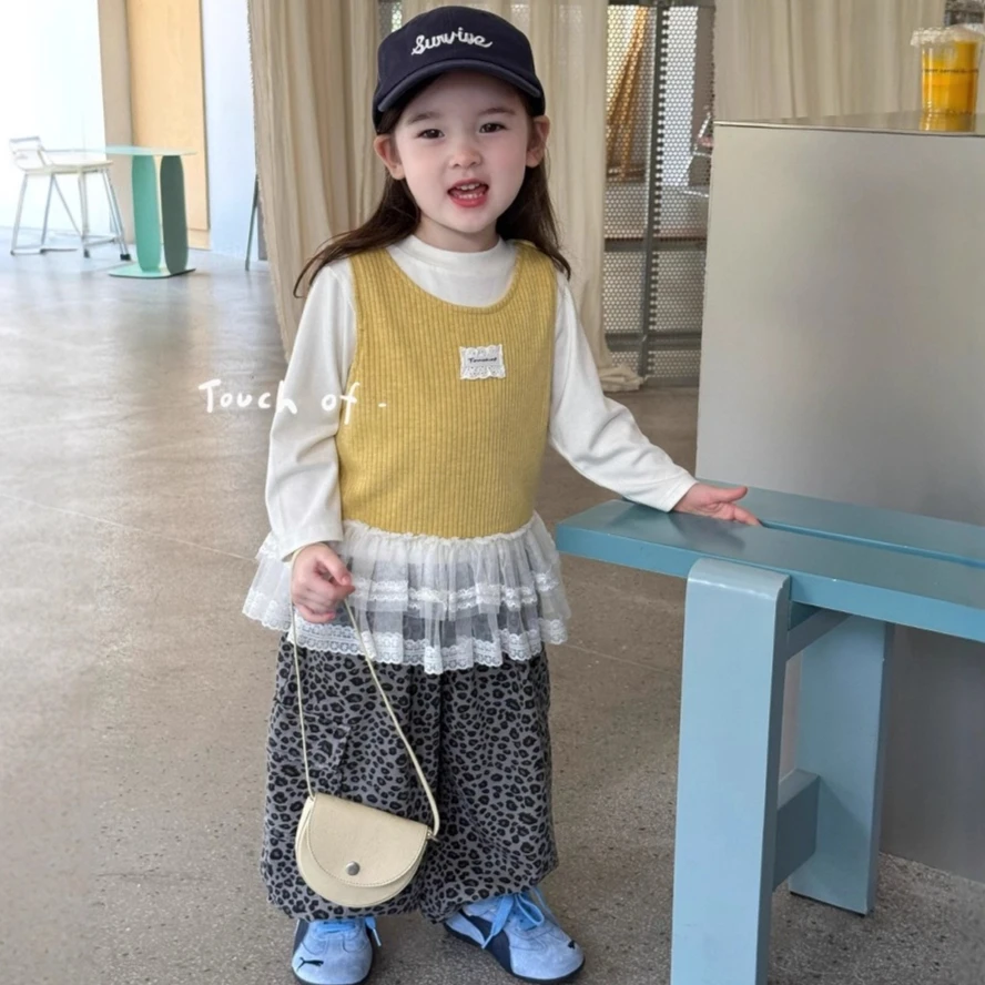 

Girls Suit 2025 Autumn New Childrens Clothing Korean Girl Baby Lace Vest T-shirt Leopard Print Lantern Trousers Three Sets