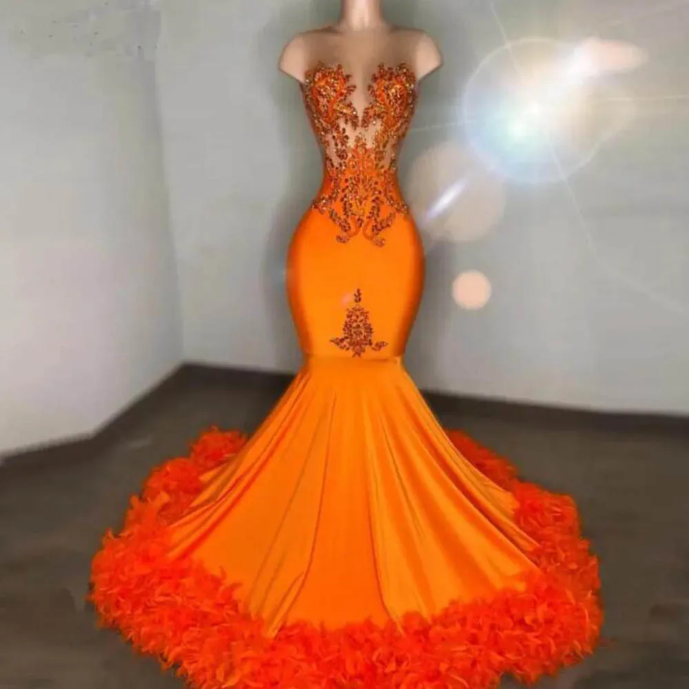 Vestidos de Fiesta de sirena naranja con plumas, apliques de lentejuelas, vestidos de noche Aso Ebi, vestido de noche de talla grande para mujer