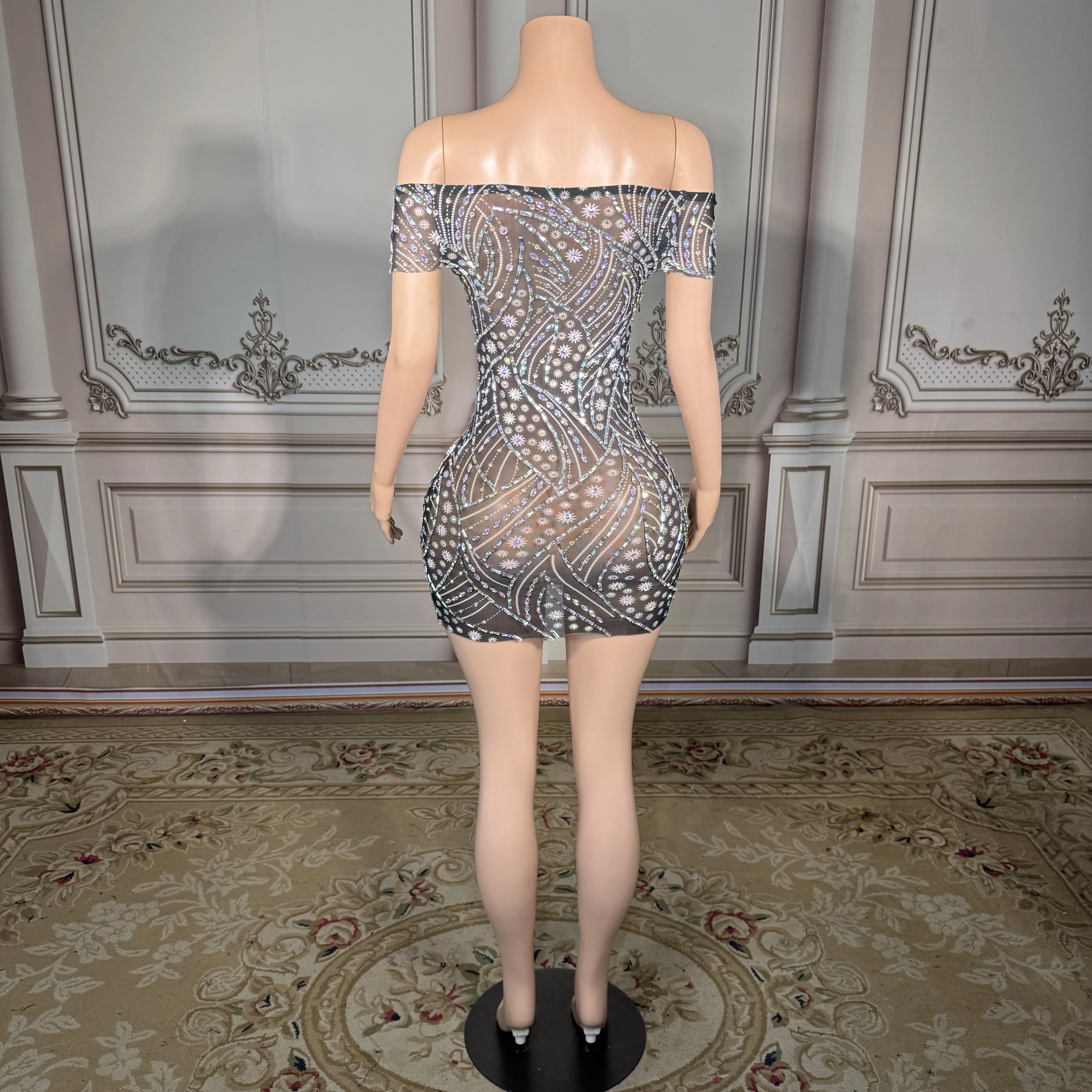 

ZD Luxury Clothing Beaded Big Diamonds Mesh Sexy Mini Dresses Women Elegant Sleeveless Rhinestone Club Dress Party