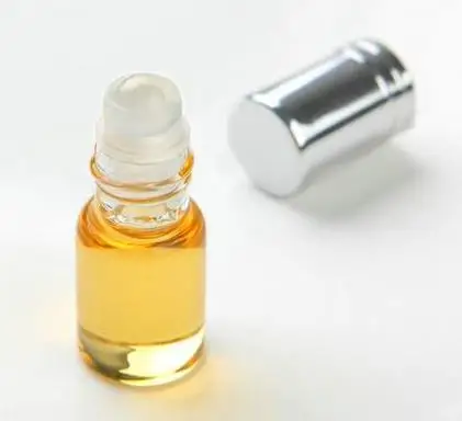 

Gold Seller Bulk Natural Agarwood Perfume Oils Manufacturer, Concentrated Fragrance Oil for Candle Making | Long Lasting Oud Oil