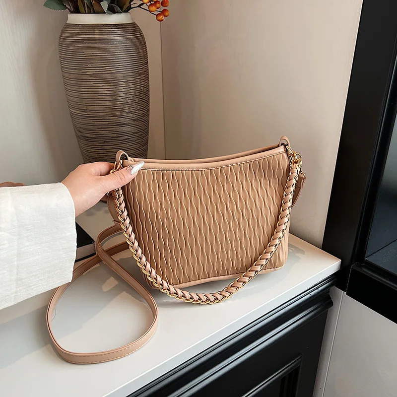 

2025 Summer Crinkle Underarm Bag for Women Instagram Minimalist Shoulder Purse Niche Crossbody Bag Fashion Versatile