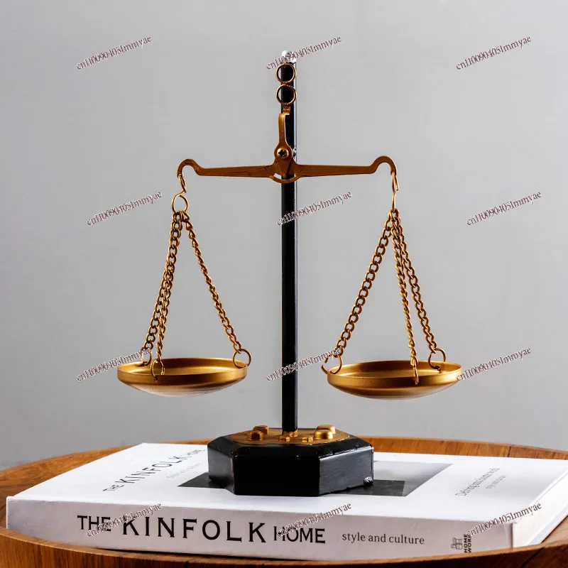 Metal Balance Scale Ornament Office Modern Nordic Light Luxury Soft Decoration Jewelry Entrance