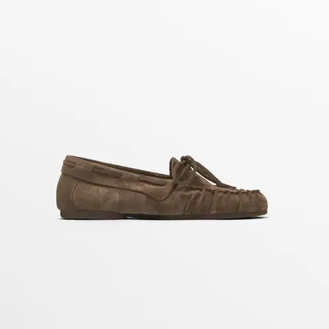 New 2026 Autumn Flats Shoes Woman Winter New Retro Loafers Women's Lace-up Casual Lazy Beanie Shoes British Flat Shoe Loafers