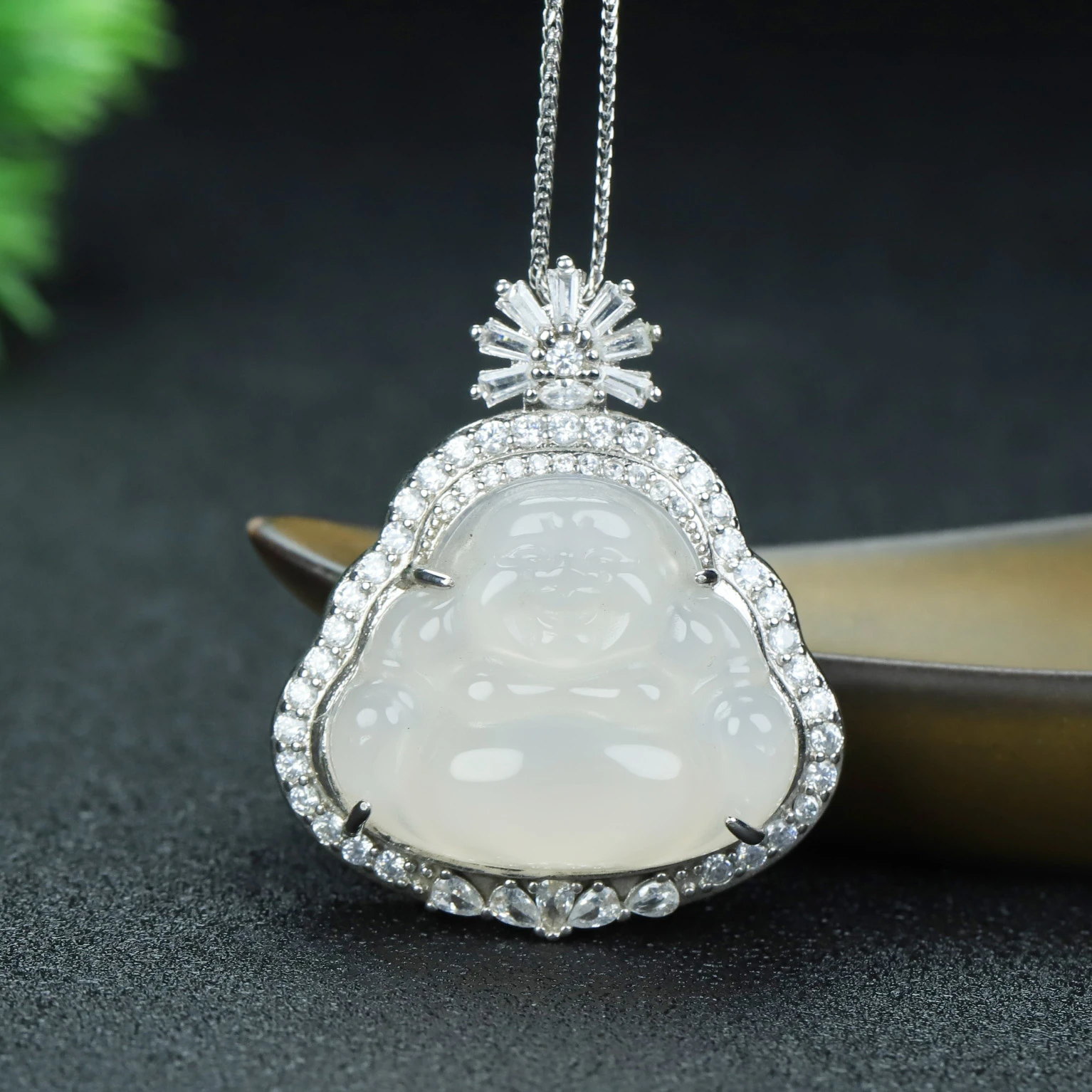 Natural Energy Stone White Agate Buddha Zircon Pendant Necklace 24k Gold Plated Copper Jewelry Women Lucky Charms Amulets