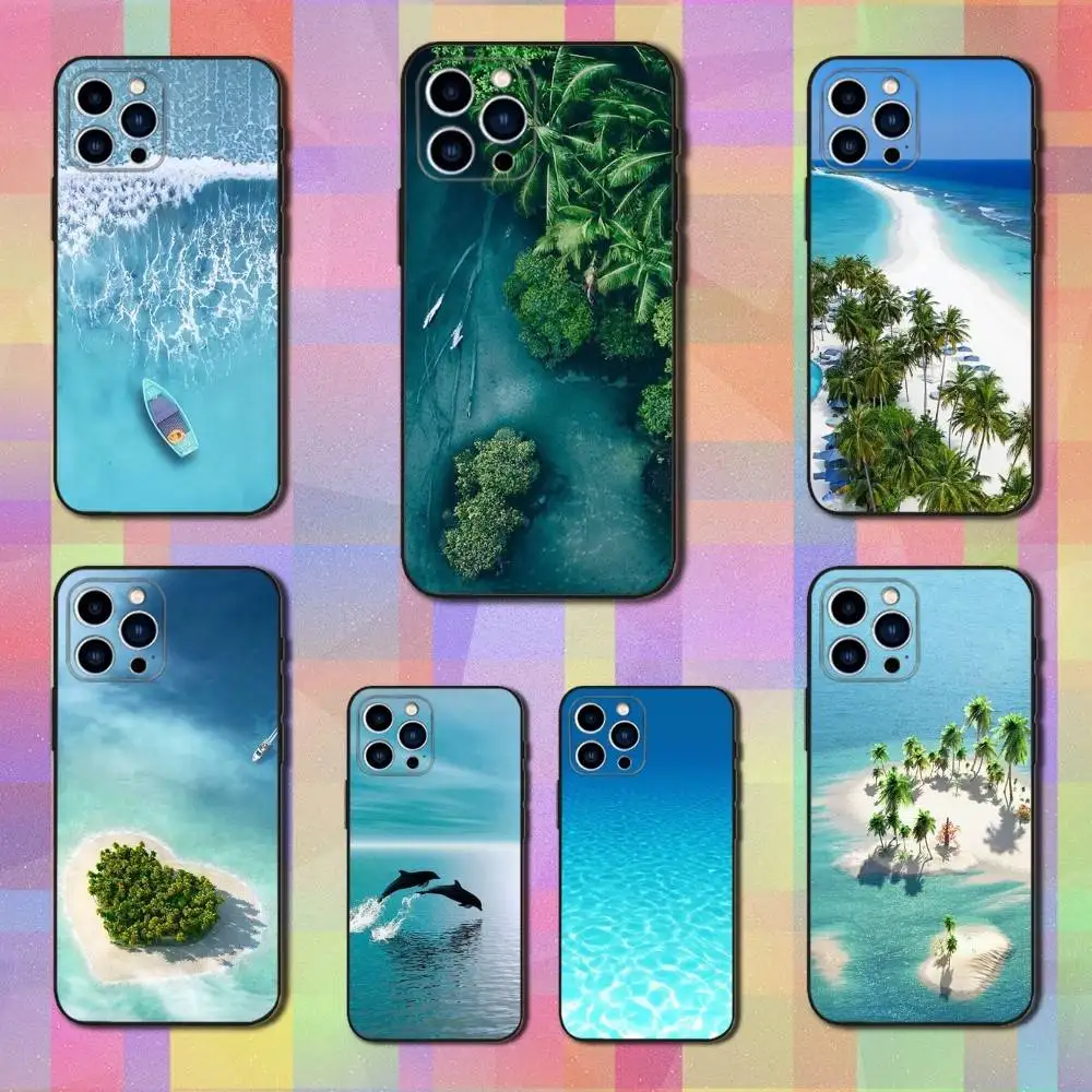 

MALDIVES Travel Map Phone Case For iPhone 17,16,15,14,13,12,11,Plus,Pro Max,XS,X,XR,SE,Mini,8,7,Soft Silicone Black