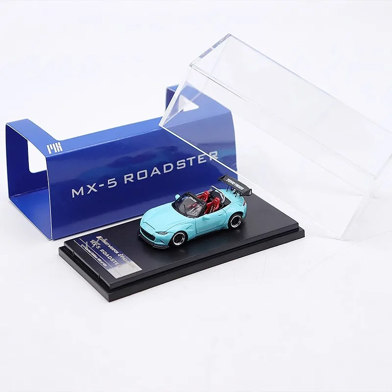 1:64 Voiture de sport convertible en édition limitée en stock, modèle de voiture en alliage moulé sous pression, jouets pour garçons, ornements, objets de collection.