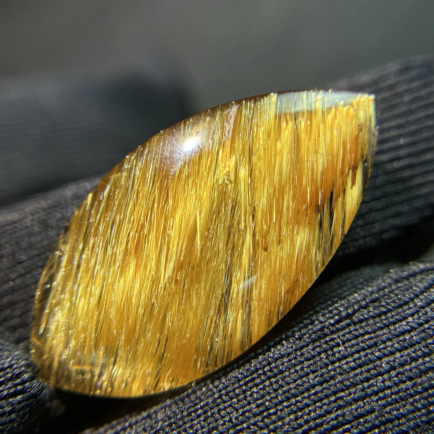 

Genuine Natural Gold Rutilated Quartz Pendant 27x14x5.7mm Rutilated Quartz Jewelry Flower Love Women Brazil AAAAAAA