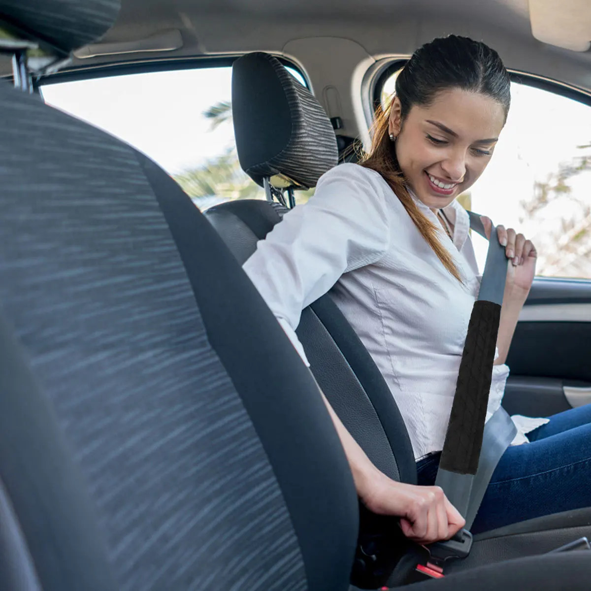 

1Pair Safety Belt Shoulder Pads Car Seat Covers Breathable Soft Cushions Comfortable Protection Auto Strap Covers Black