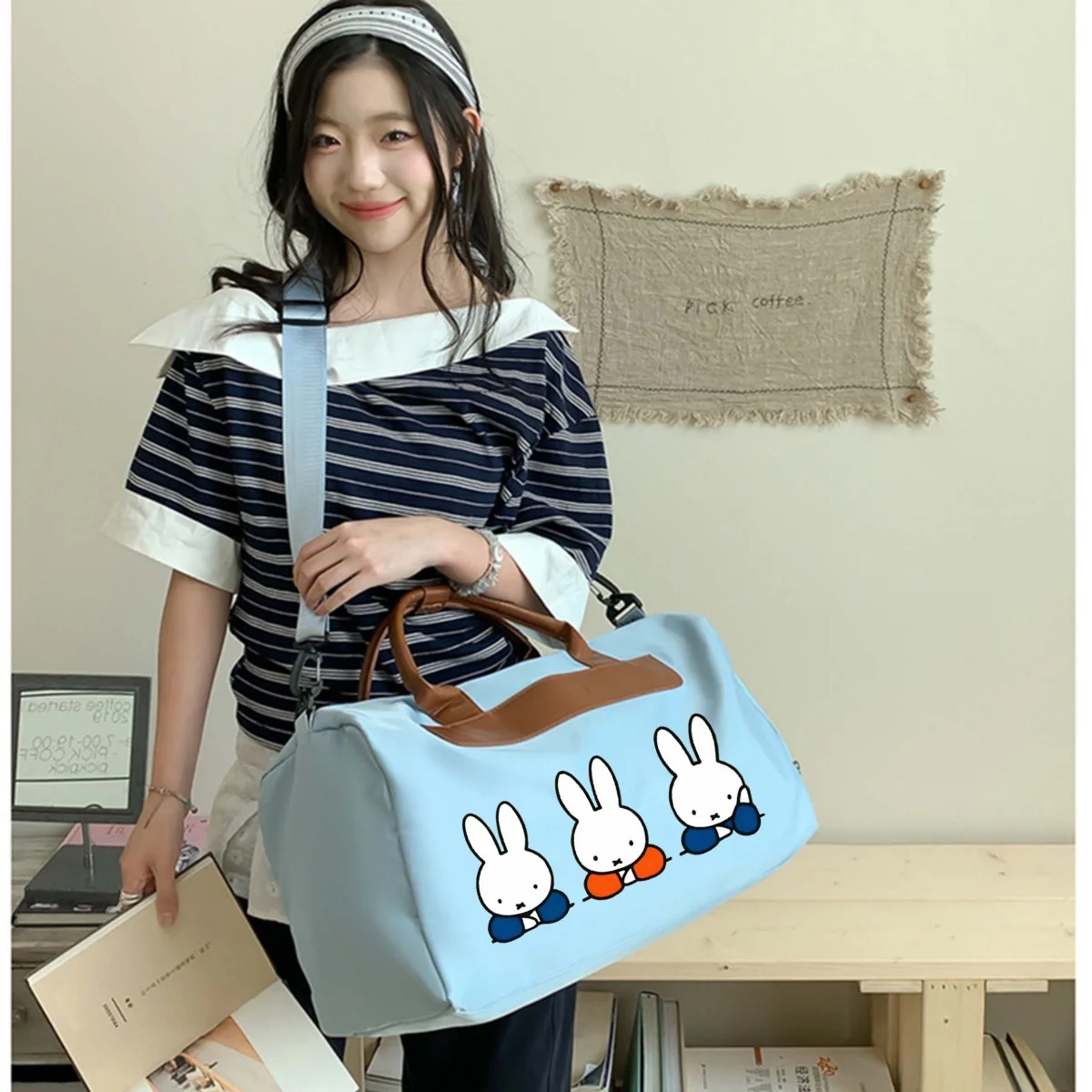 حقيبة سفر ميفي كاواي للفتيات متعددة الوظائف وفصل جاف ورطب وخفيفة الوزن للسباحة واللياقة البدنية وحقيبة سفر ذات سعة كبيرة