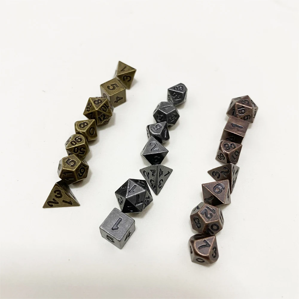 7pcs Set Metal Mini Archaized Board Game Tiny Dice Set Polyhedral Table Game Dice For RPG Role-Playing Game Pieces