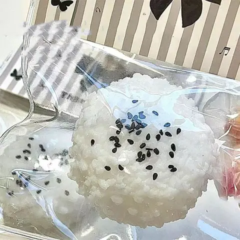 삼각형 참깨 주먹밥 스시 실리콘 탄성 꼬집는 손가락 끝 안절부절 장난감 성인 스트레스 릴리프 Kdis 선물 Squishy Toys