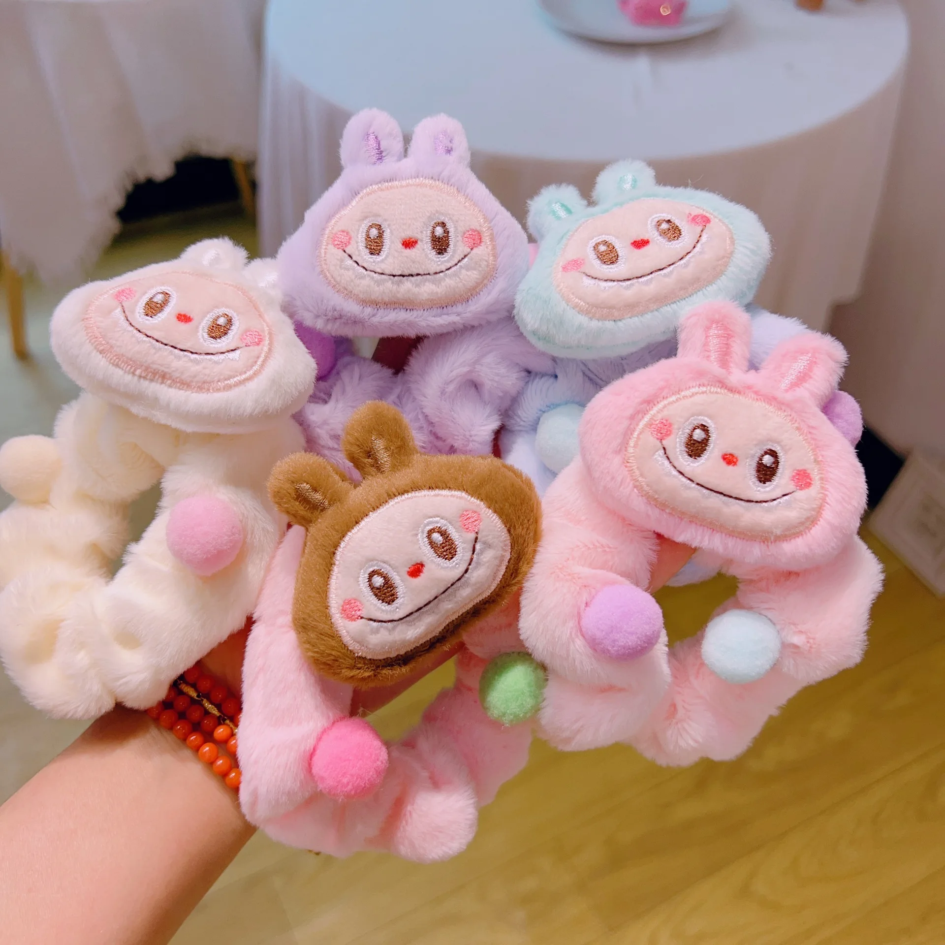 

5pcs Plush Hairband for Girls Anime Cartoon Hair Accessories Kawaii Hairband Ponytail Clips Friends for Gifts