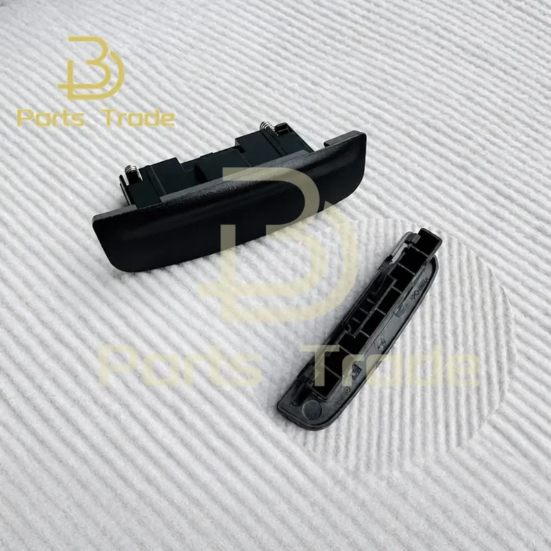1pc Armrest Box Cover Switch Button for 16-19 XT5