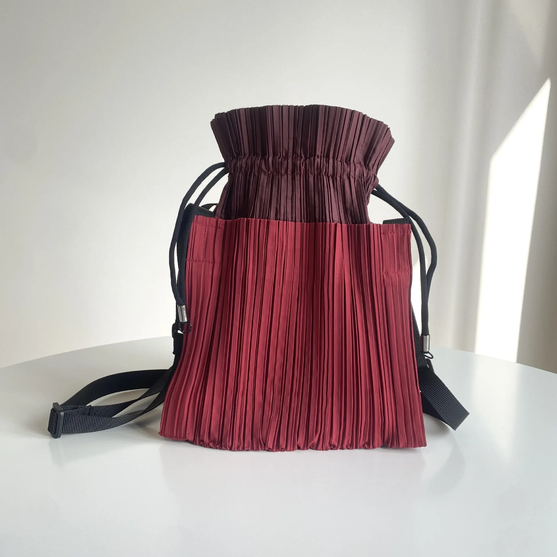 GGHK  Miyake Pleated Splicing Shoulder Bag 2023 New Crossbody Small Hit Color Korean Design Drawstring Bucket Bag