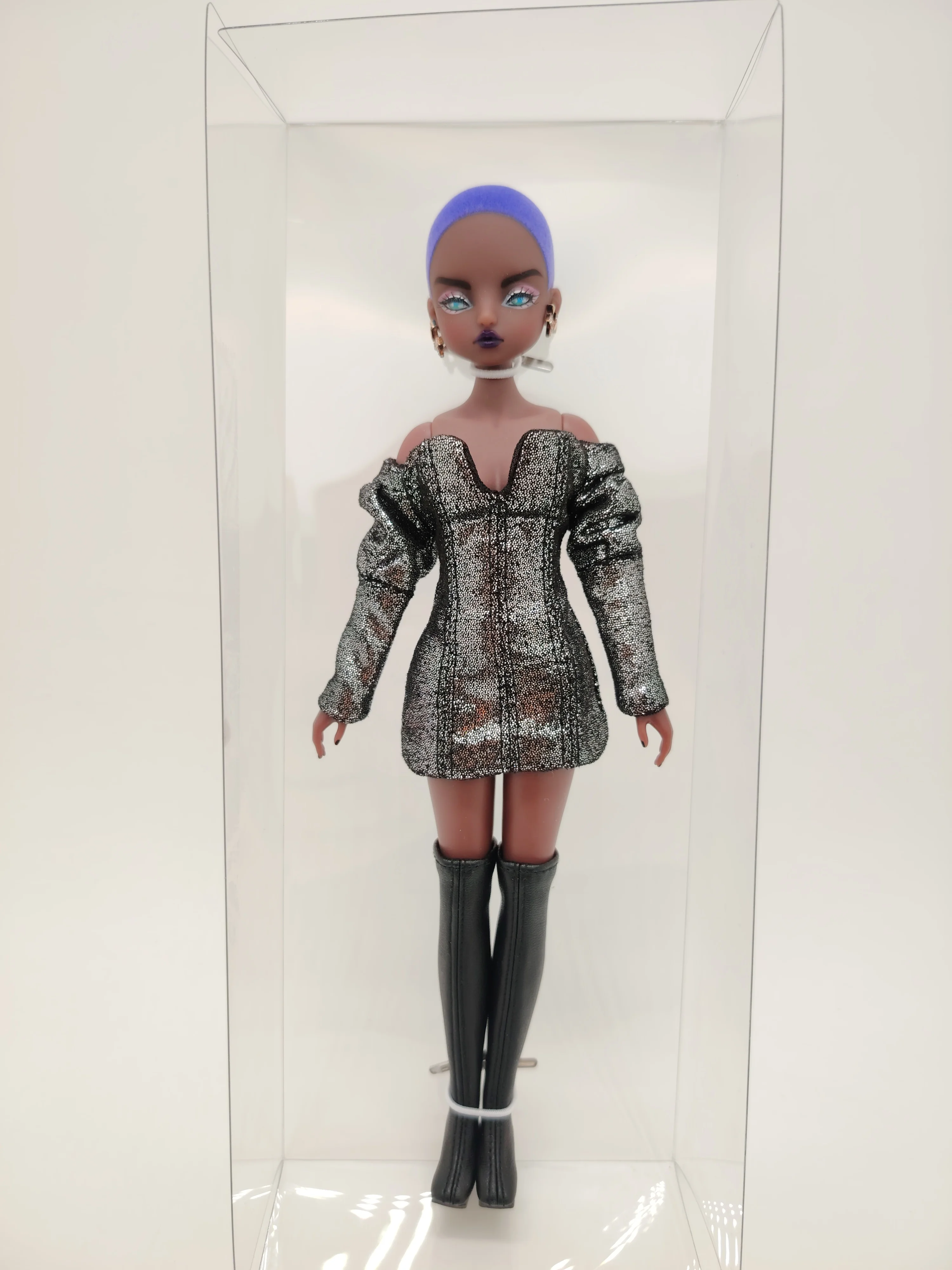 

Модная милая коллекционная кукла Super Mico, голова и тело, масштаб 1/6, фиолетовый флок, черная кожа для настраиваемых фигурок