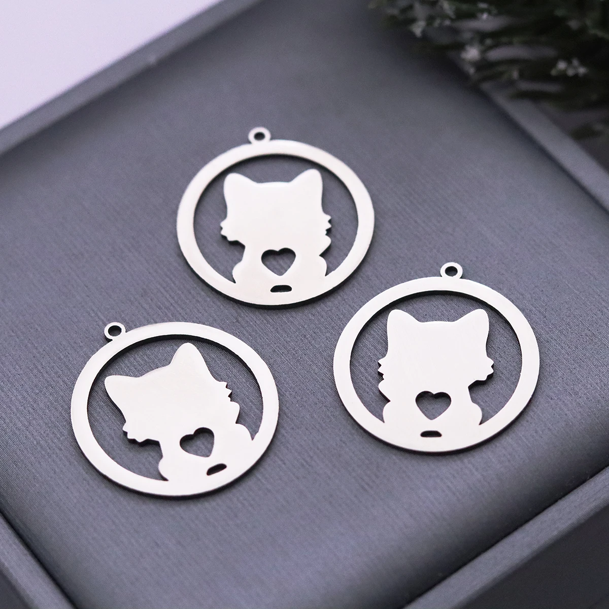 3pcs Round Frame Cute Cat Head Heart Charms For Jewelry Making DIY Bracelets Stainless Steel Hollow Kitten Love Amulet Pendant
