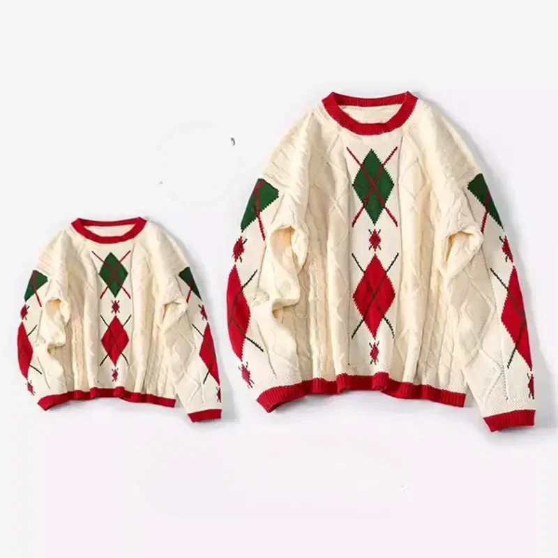 Red and Green Christmas Sweaters for The Whole Family Baby Clothes Winter Women's Knitwear Mom Dad Daughter Son Knitted Jumpers