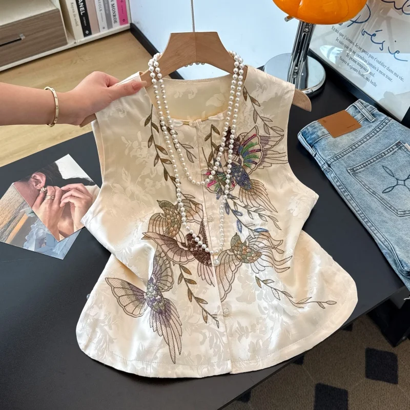 New Chinese Style Heavy Embroidery Buttoned Hanfu Top with Placket Autumn Fashion Traditional Costume  Shirt for Women