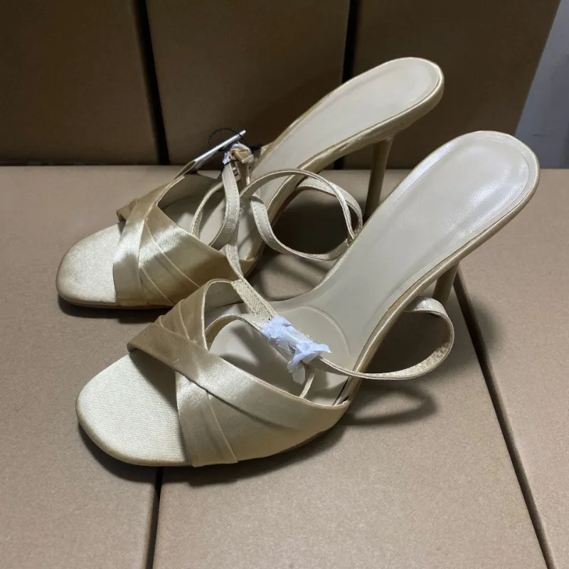 

Open Toe Women High Heels Sandals Cross Strap Design Versatile Brand Summer Footwear Classic Colors Comfort Silk Ladies Shoes