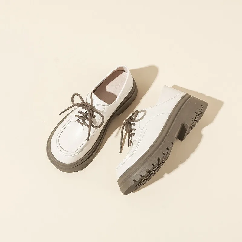 

2026 New Womens Shoes Classic Britain Platform Loafers for Woman Fashion Round Head Casual Shoes Designer Shoes Zapatos De Mujer